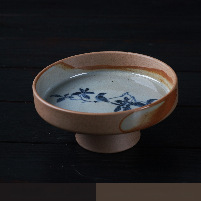 Dai Xian portselanist puuviljade taldrik, kaasaegse minimalistliku stiiliga, lansseeriti 2023. aasta septembris.