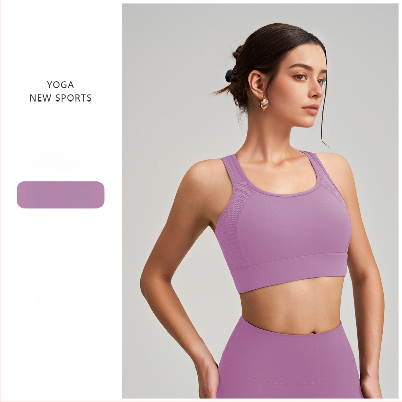 Sieviešu sporta krūšturis ar krūšu spilventiņu, galvenais audums neilons 75%, pildījums spandekss 25%, pilns kauss, vidējā kausa forma, elpojoša mugura ar sietu