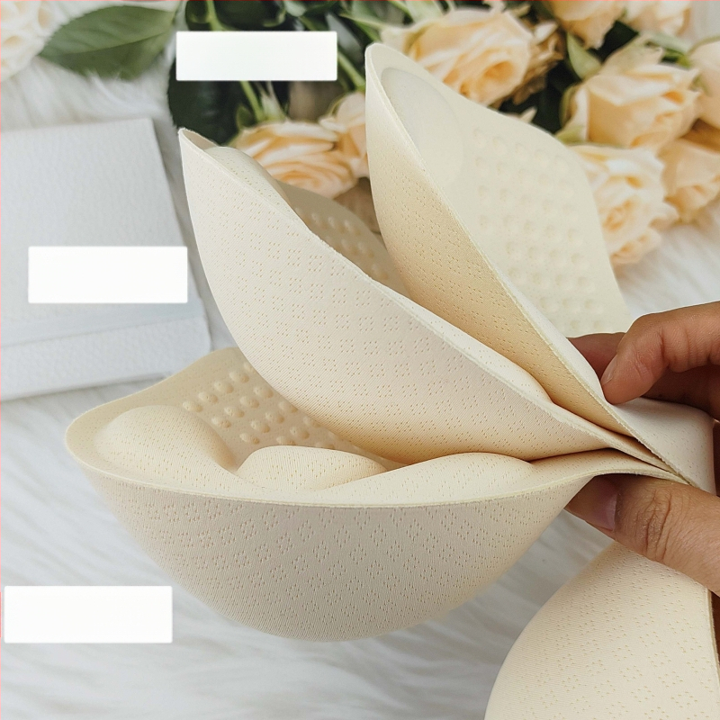 Integrētie krūšu spilventiņi ūdens piliena formā, integrēti; Zīmols: dodokiss/toot kiss; Materiāls: sūklis; Biezums: sabiezināts; Funkcijas: bez pēdām, elpojošas, palielināšana