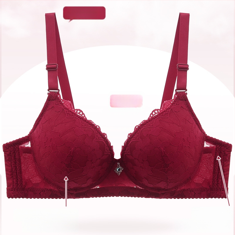 Krūšturis no neilona ar mežģīnēm, 3/4 kauss, plānas veidotas kausa formas, noņemamas dubultās siksnas, elpojošs un atbalstošs