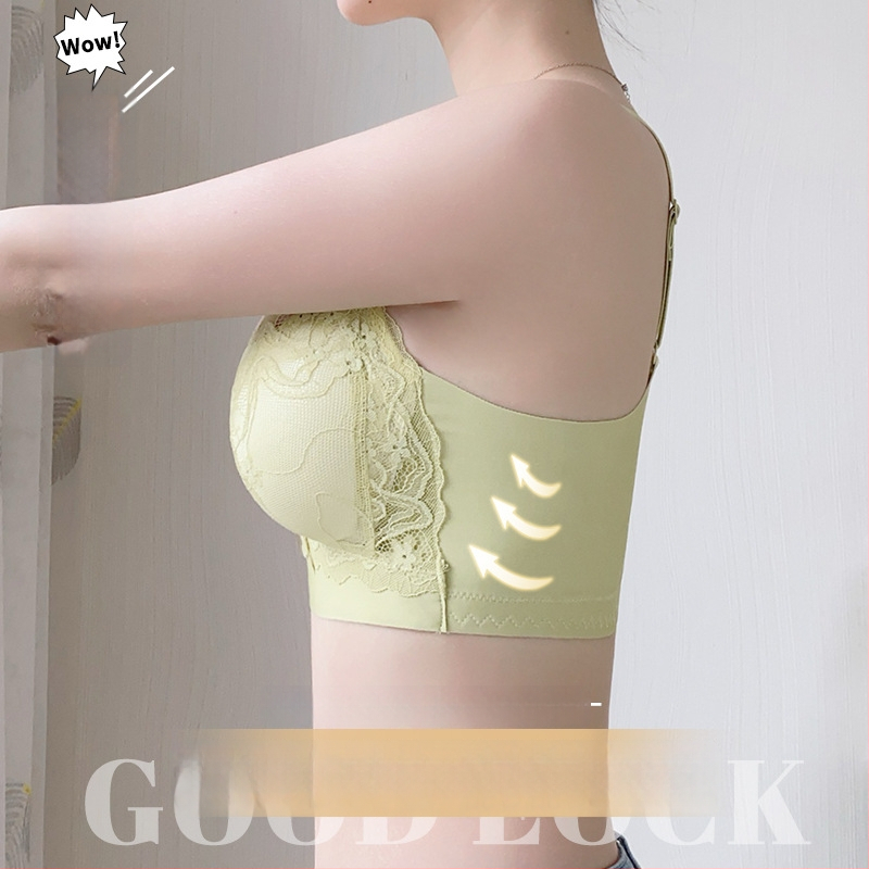 Formējošs krūšturis, bez magnētiem un metāla; 3/4 kauss; forma: augšpusē plāns, apakšpusē biezs; fiksētas siksnas; aizmugurē trīs rindu aizdare; materiāls: neilons-spandeks