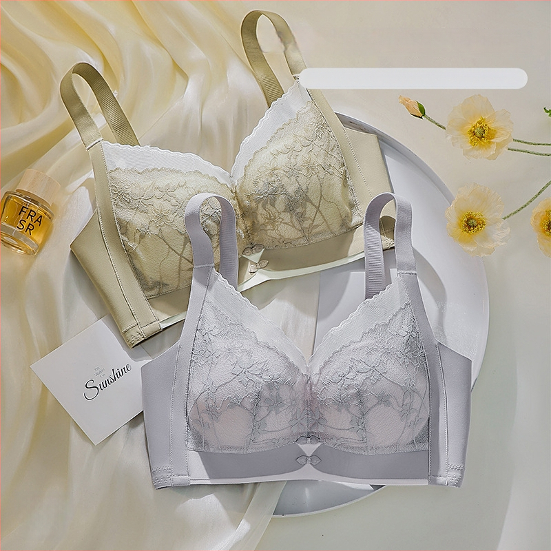 Nailona krūšturis ar modalas pildījumu (90–95%), 3/4 kauss, augšdaļa plāna, apakšdaļa bieza, aizmugurē četrrindu āķu aizdare.