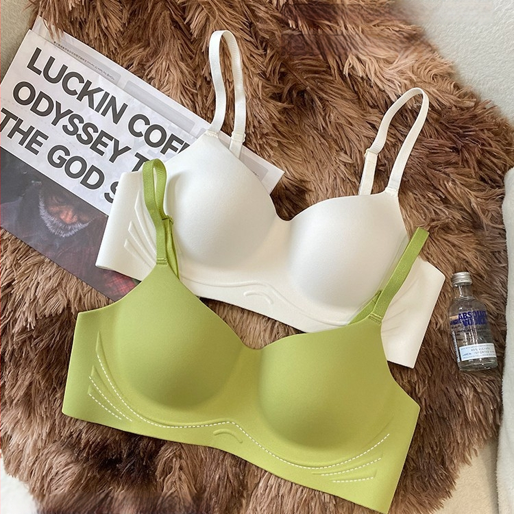 Push-Up rinnahoidja 3/4 kausiga, ilma õmblusteta, õhukesed vormitud kausid, fikseeritud topelt õlapaelad, selja kolme rea haakidega