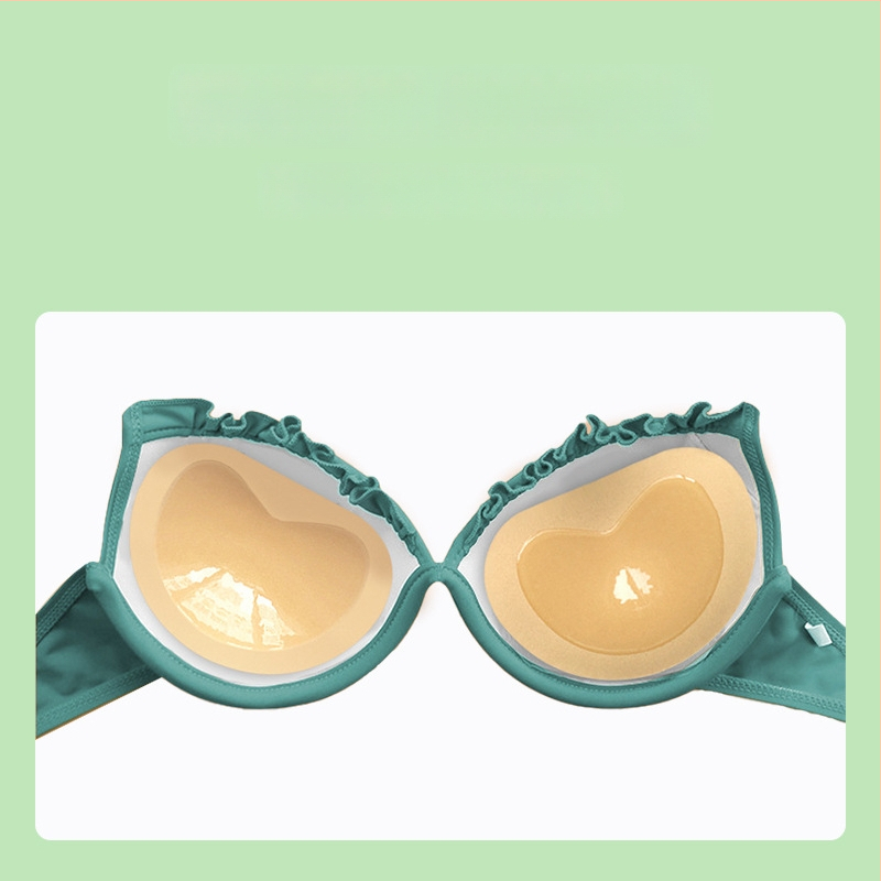 Krūšturis ar dubulti līmējamām spilventiņiem – bieza silikona putas, push-up, elpojošs, neredzams mazām krūtīm