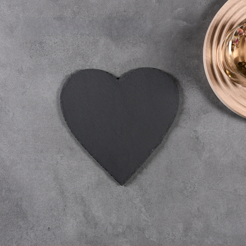 Looduslik šlatsi akmeenplaat, ebakorrapärase kujuga, mikrolainetega sobiv, hotellitoid