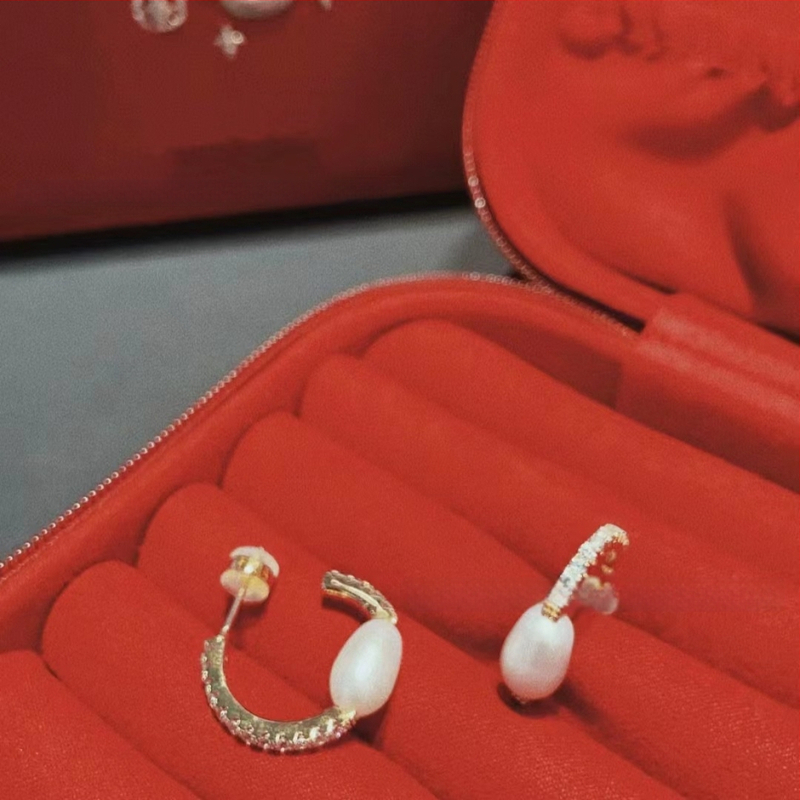 Auskari no vara, sirds formas, elektroplatēti, gaisīgs luksusa stils