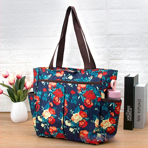 Plecu soma, daudzfunkcionāla un ūdensizturīga, ziedu raksts, poliester materiāls