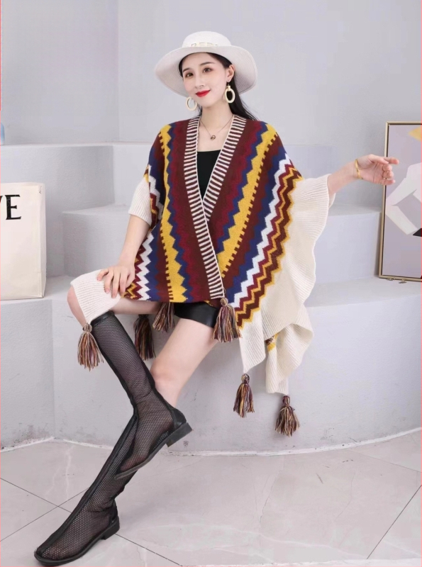 Adīts etniskā stila šalle-pelerīna, visu sezonu lietošanai, materiāls: akril/mākslīgā vilna