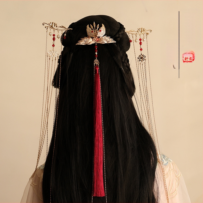 Juukseklips lotose lehega, lillekujuline, käsitöö, sulam, rahvuslik stiil, kevad 2025