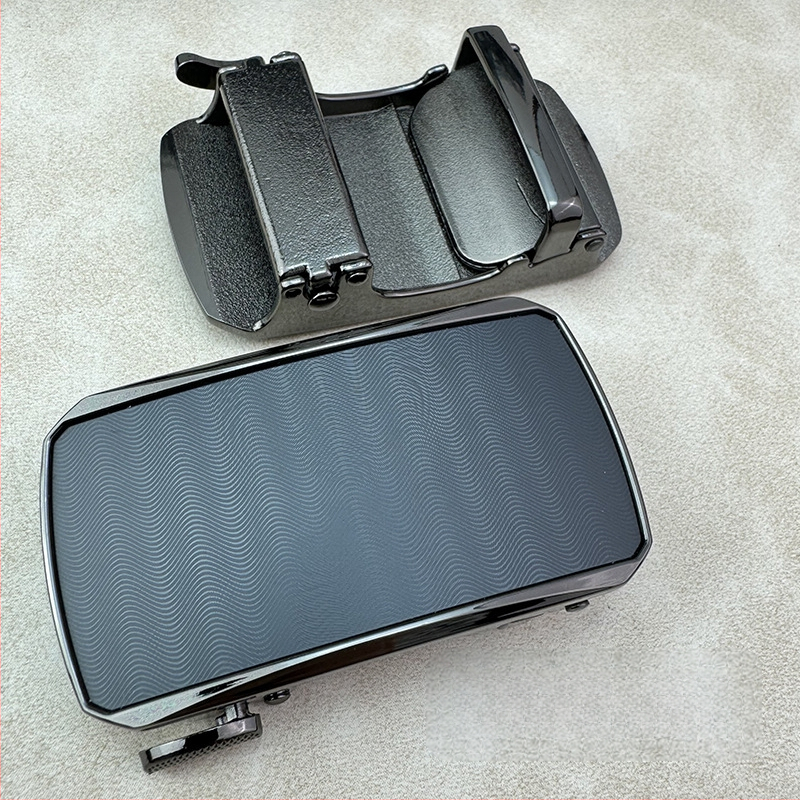 Cataramă automată pentru curea din aliaj de zinc, formă pătrată, pentru bărbați, model cu litere, stil business, lansare primăvara 2025