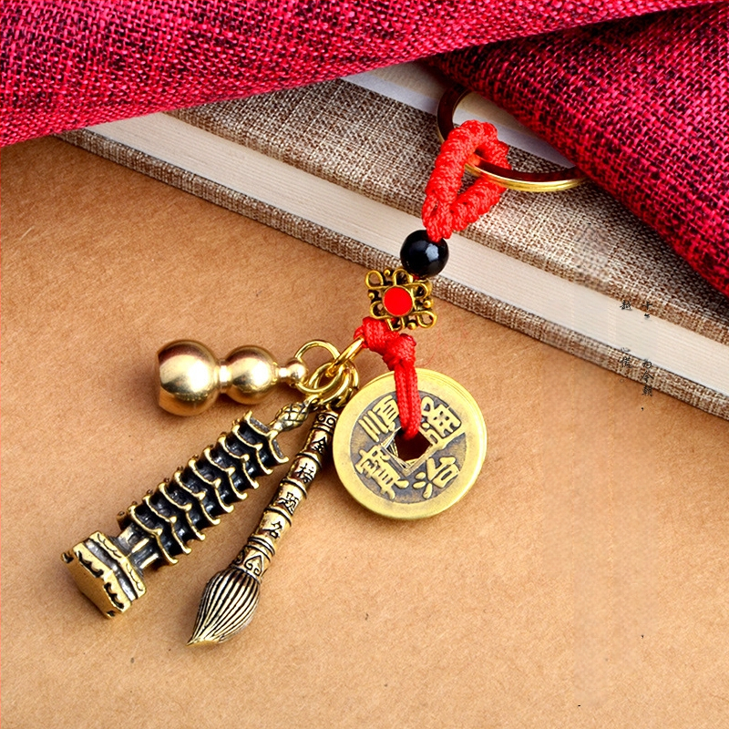 Žalvarinis pakabukas raktis su Wenchang Tower dizainu, devynaukštis bokštas, Penkių imperatorių monetų motyvas