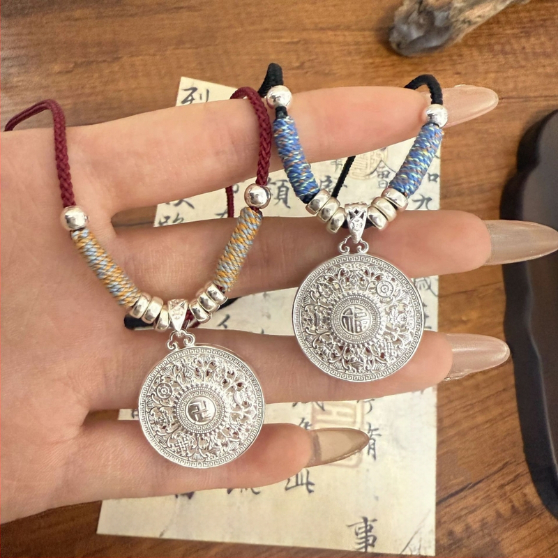 999 sudraba astoņu dārgumu kompasu kulons ar rokām adītu kukurūzas tipa ķēdi, universāls, etnisks stils, garums 41–50 cm