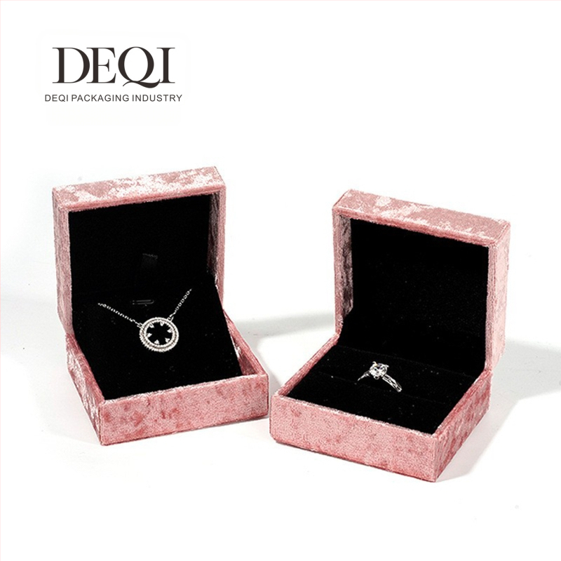 Velso juvelyrinių dėžutė žiedams ir karoliukams – Deqi prekės ženklas, kilmė Foshan, Guangdong – pakuotės dėžutė juvelerijai