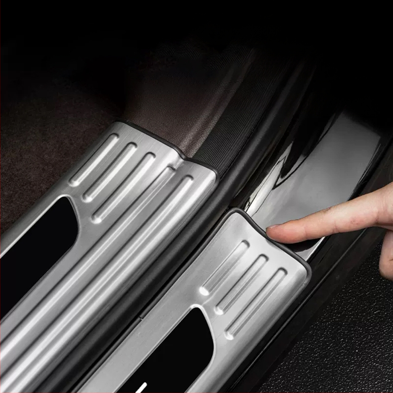 Protecție prag ușă din oțel inoxidabil pentru AITO M7 – Model M7, Brand AITO, Personalizare disponibilă