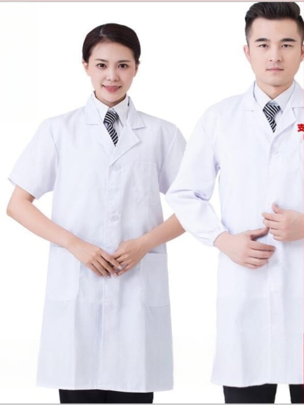 Gydytojo chalatas, medvilnės mišinio audinys; drėgmės nutekėjimas; pamušalas medvilnė; keturi metų laikai; vyrams