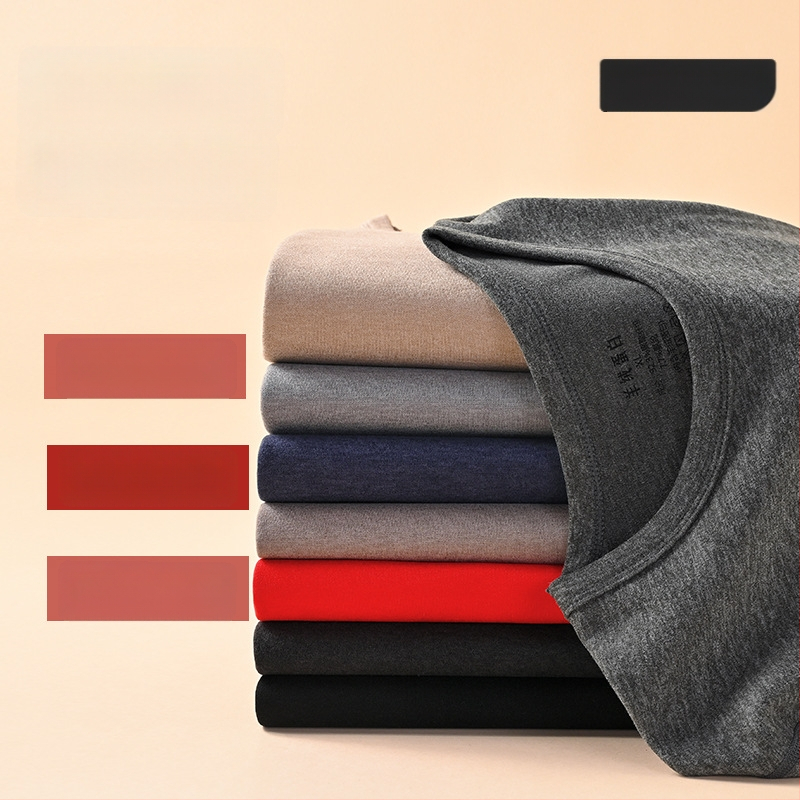 Vīriešu termiskā apakšveļas komplekts ar vidēja augstuma kaklu, fleeces pamatā no poliestera ziemas pamatslānim (Poliester 92,3% / Spandex 7,7% odere; vienslāņu; vidēja siltuma; auduma 181–200 g/m²)