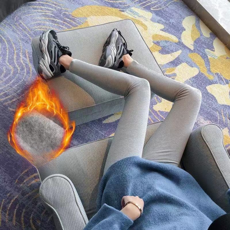 Naiste retuusid - Polüester koos elastaniga, pahkluu pikkus, tihe lõige, keskmise paksusega, ühetooniline