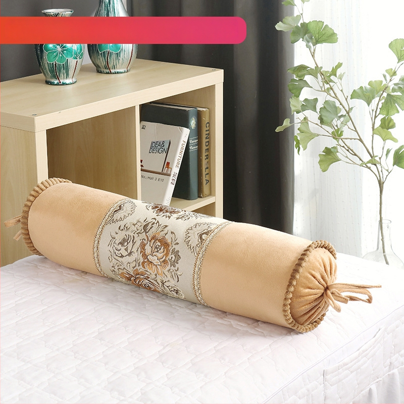 Padja ümbris – Crystal Velvet kangas, polüesterkiud, lõngaga värvitud (yarn-dyed), moodne ja lihtne stiil