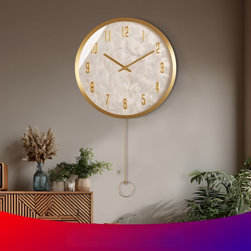 Seinakell — ümmargune, messingust korpus, kvartsiliikumine, patareiga toidetav, dekoratiivne