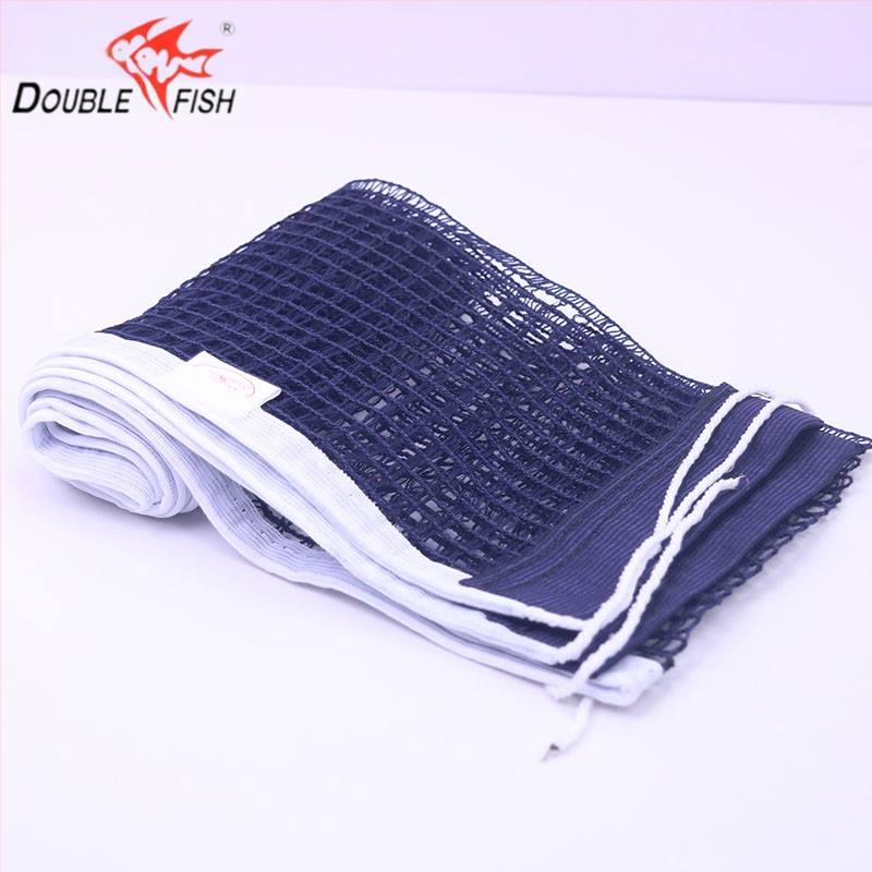 Lauatennisivõrgu alus keskse ühe võrguga