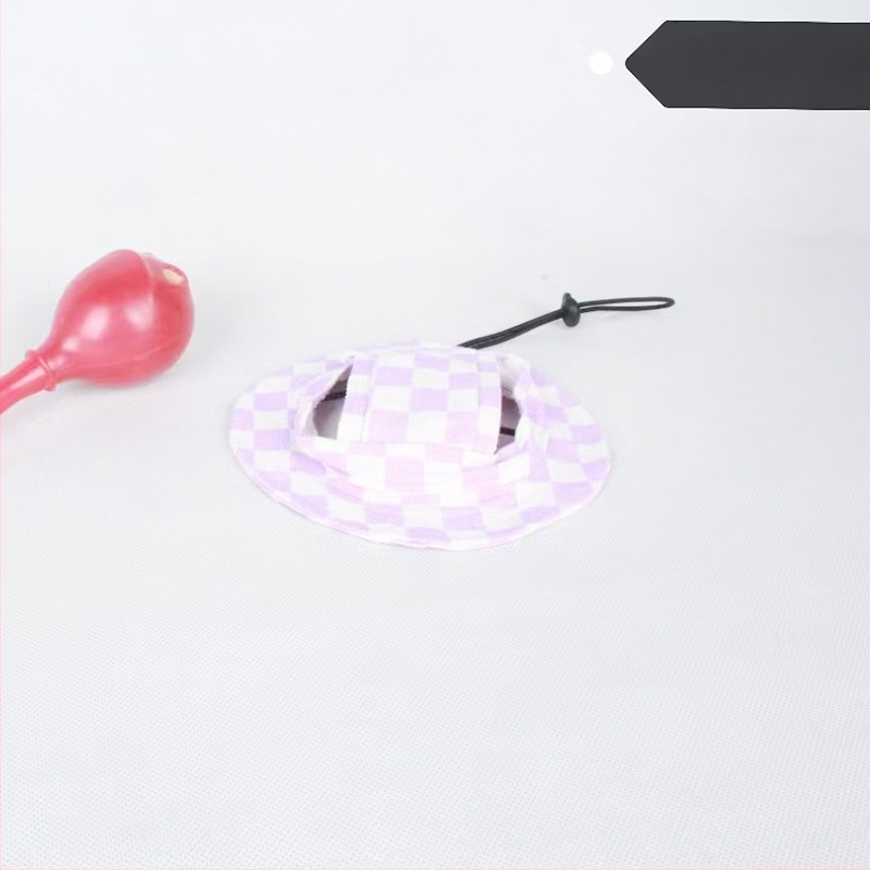 Saulės skrybėlė naminiams gyvūnėliams su ausų skylėmis — žvejo stilius, medvilnė, reljefas, pavasaris, laisvas