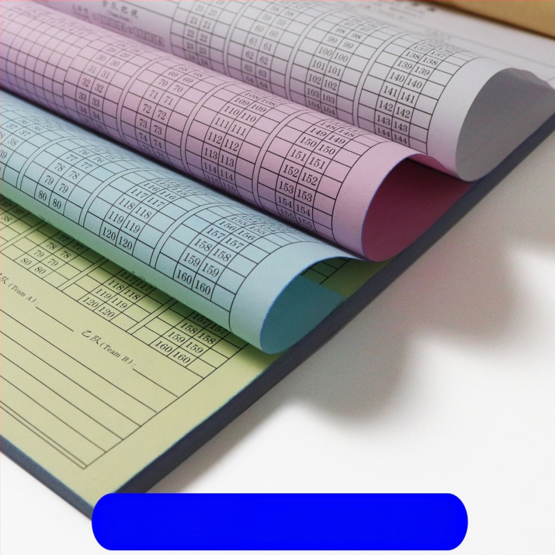 Basketbola tiesneša reģistrēšanas grāmatā - papīrs, komplekts 500 gab., rezultātu tabula, maiņas kartes un taktikas tabula