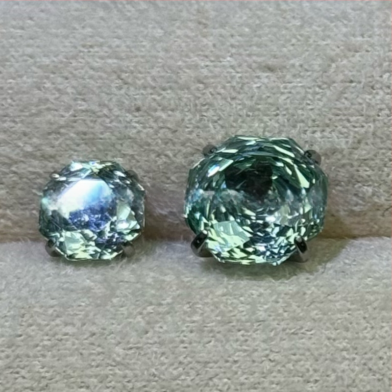 Renxiang auskarai iš titano lydinio F136, aštuoniakampis rožių pjovimo cirkonas, nagų laikiklis, grynumas G23