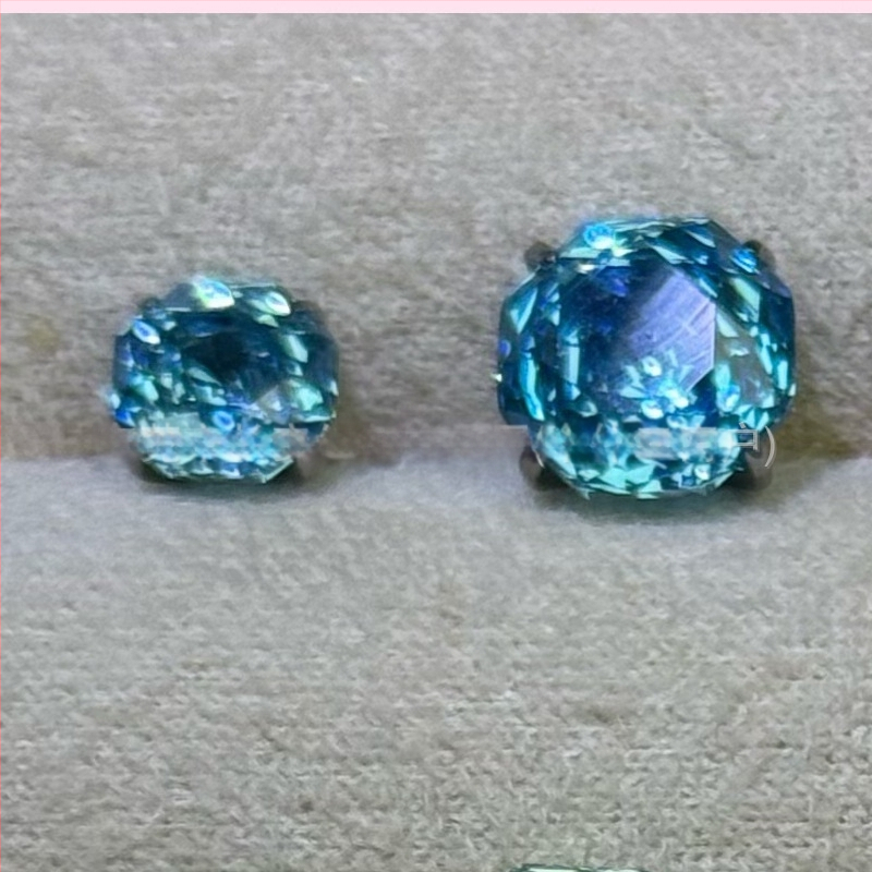 Renxiang auskarai iš titano lydinio F136, aštuoniakampis rožių pjovimo cirkonas, nagų laikiklis, grynumas G23