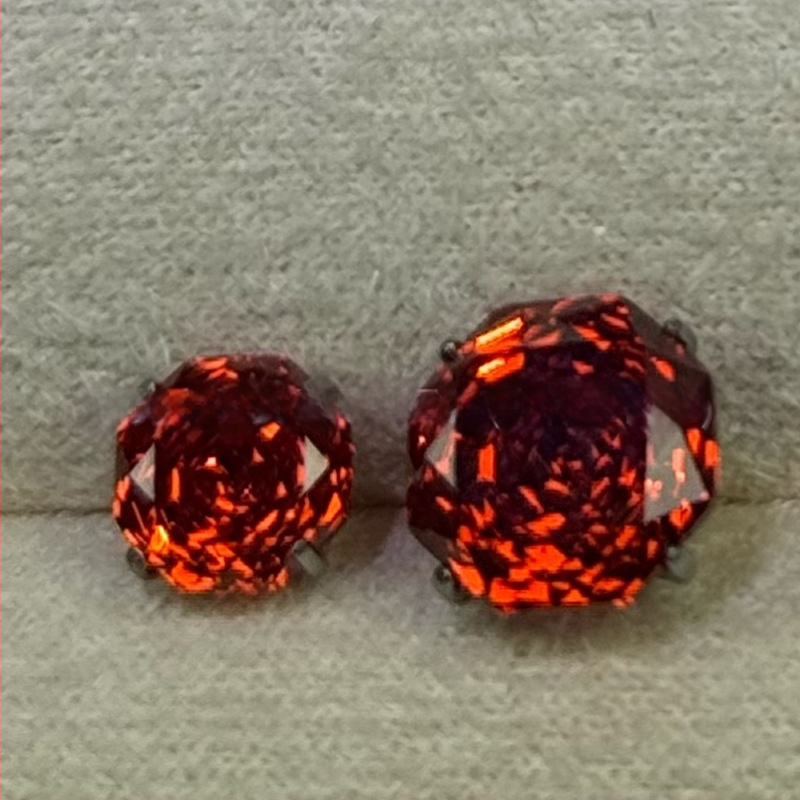 Renxiang auskarai iš titano lydinio F136, aštuoniakampis rožių pjovimo cirkonas, nagų laikiklis, grynumas G23