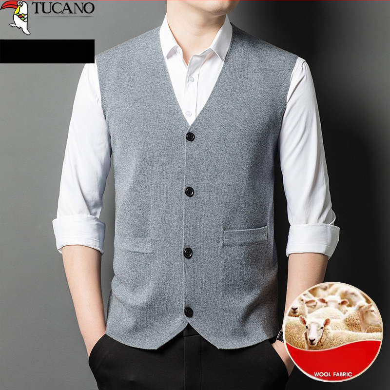 Puuvillane vest kapuutsiga kardiganistiiliga, ühe rivi nupudega, triikimata, ühetooniline