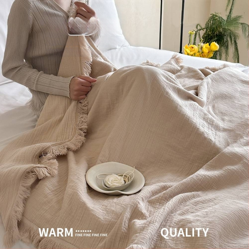 Rankšluostinė antklodė iš poliesterio, iki 300 g, visiems metų laikams, skandinaviško stiliaus