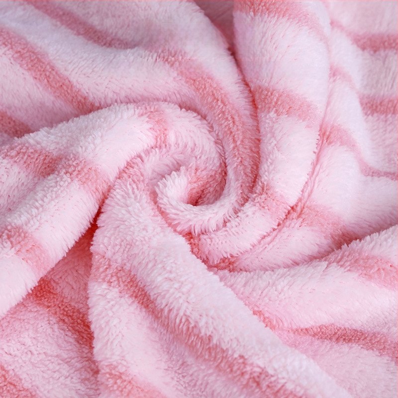 Σετ πετσετες μπάνιου με ρίγες σε κουτί δώρου, βελούδο κοραλλιών; εκτύπωση λογότυπου και δυνατότητα προσαρμογής; πλέξη επίπεδη; βάρος 500–600 g