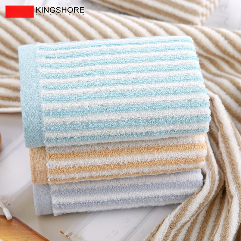 Σετ τεσσάρων πετσέτων από 100% βαμβάκι για πρόσωπο και σώμα — μαλακές, απορροφητικές, με αυξημένη πυκνότητα