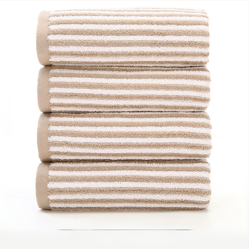 Σετ τεσσάρων πετσέτων από 100% βαμβάκι για πρόσωπο και σώμα — μαλακές, απορροφητικές, με αυξημένη πυκνότητα