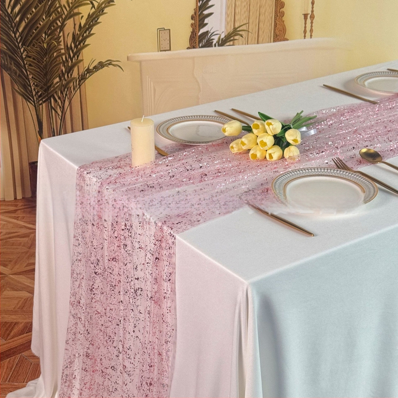 Декорация за маса за парти с шифонова тюл и пайети от метално фолио (материал: полиестерно влакно; съдържание на основния материал: 99%; стил: модерен минимализъм; категория: декорация за маса)