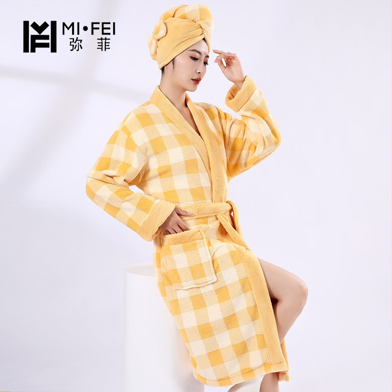 Vannas halāts ar augstu apkakli, korāla flīss, 85% poliesters / 15% neilons, 750 g, ziemai, sievietēm