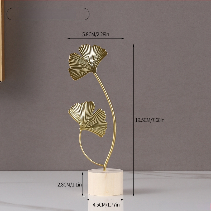 Lapo formos skulptūra su medine baze, geležies meno elementai, šviesus prabanga stilius, biurui ir namų interjerui.