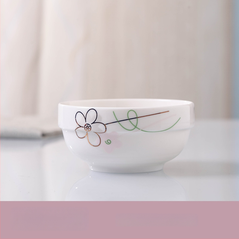 Keraminis stalo servizo rinkinys: ryžių dubenėliai, sriubos dubenėliai ir lėkštės; kaulinis porcelianas (>36% kaulo); gėlių raštas; dažyta glazūra; tinkamas mikrobangų krosnelėms.