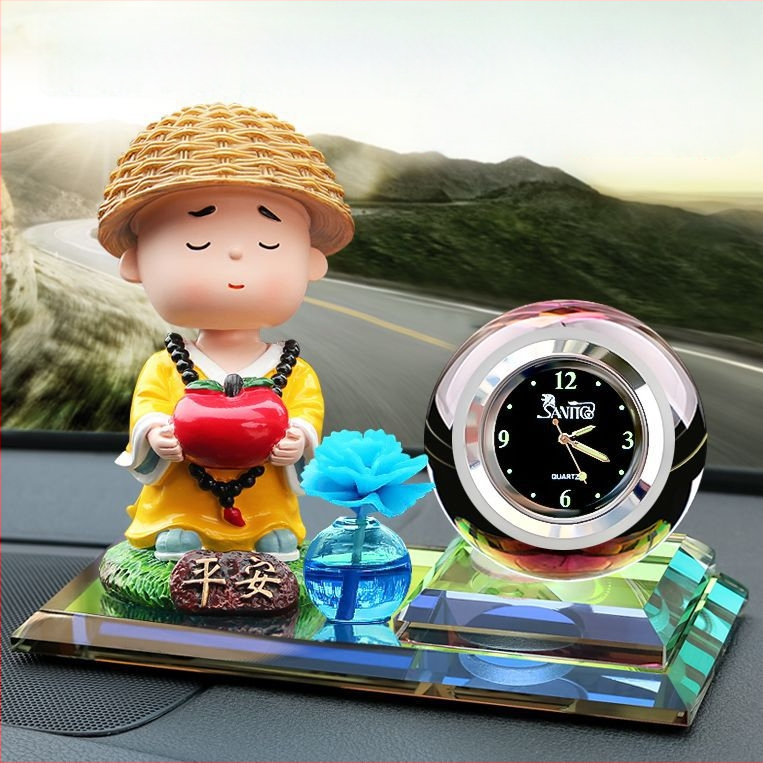 Automašīnas iekšējā dekora ar saules enerģiju darbināmo kustīgu ziedu aromterapijai, metāla konstrukcija, piemērots biznesa dāvanām