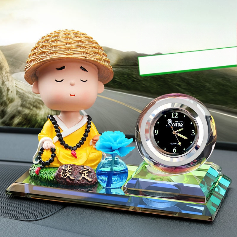 Automašīnas iekšējā dekora ar saules enerģiju darbināmo kustīgu ziedu aromterapijai, metāla konstrukcija, piemērots biznesa dāvanām