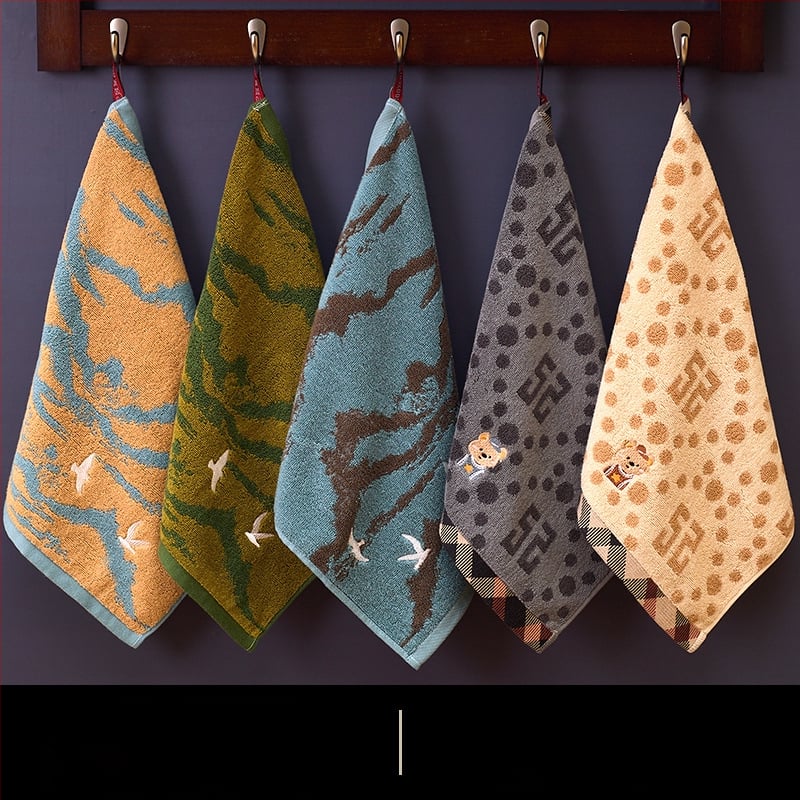 Памучна квадратна кърпа за лице – Airsl, 30 g, от чист памук, квадратна форма, бродерия и жакардова обработка