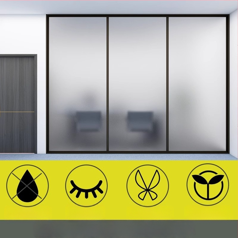 Stikla logu privātuma aizsardzības filma – matēta, ļauj gaisamai cauri; Materiāls: PVC; Līme: elektrostatiskā; Stils: mūsdienu vienkāršība; Telpas: dzīvojamā istaba, guļamistaba, vannas istaba
