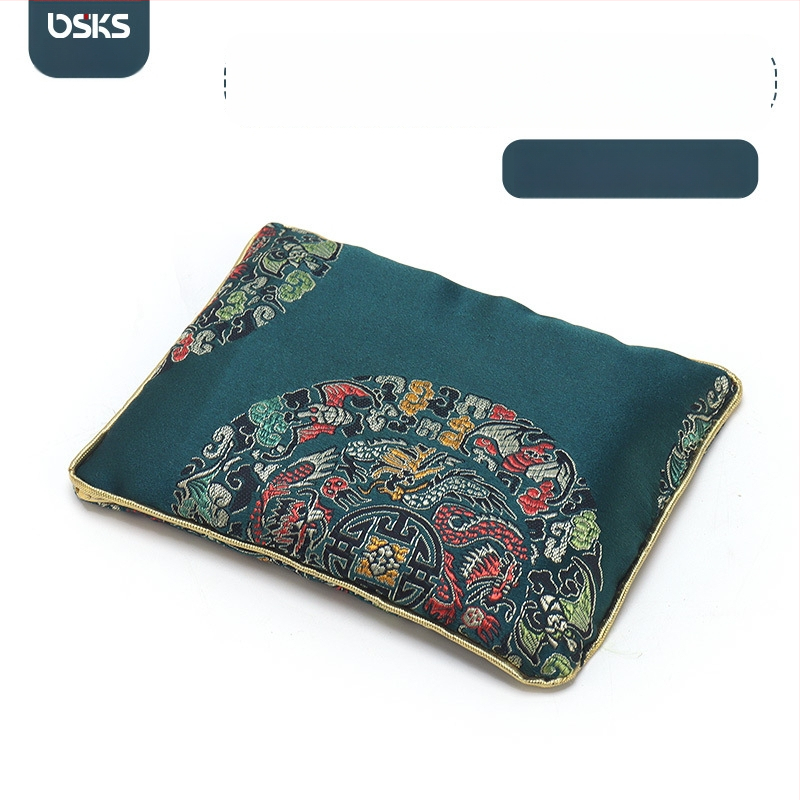 Liekninimo diržas su infraraudonąja fizioterapija ir karštu kompresu, maitinamas nuolatinės srovės (AC) šaltiniu, temperatūra 30–70°C