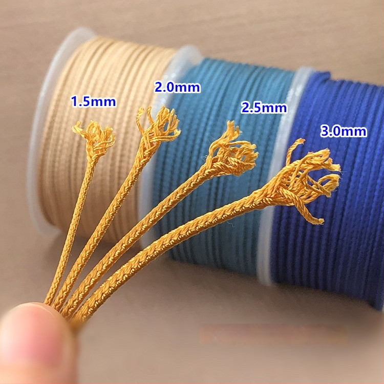 Ruyi aukla jade kulonam, rokām darināta, austs, pērļu pavedums