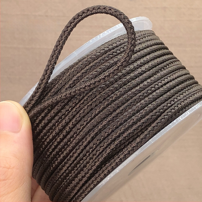 Ruyi aukla jade kulonam, rokām darināta, austs, pērļu pavedums