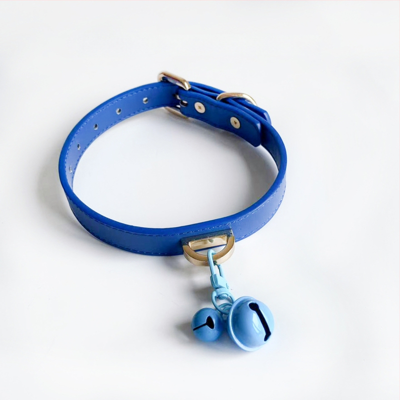 Ovratnik od legure s retro stilom, bočna lanac i metalni privjesak — Model PJ0540 — Unisex