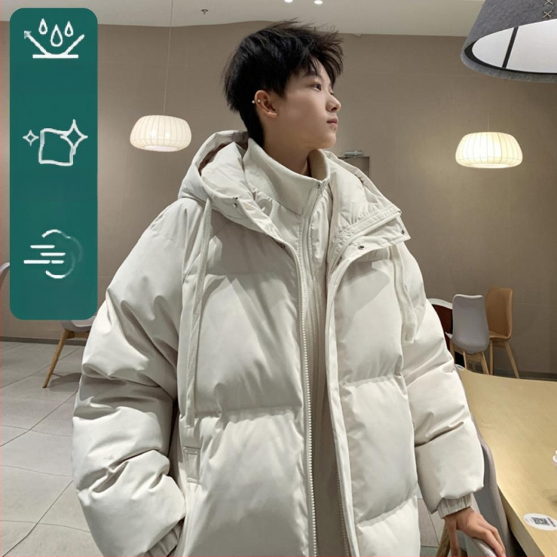 Puuvillast täidisega paksem jakk, talje lõikega, tõmblukk, kapuutsita, kaeluseta