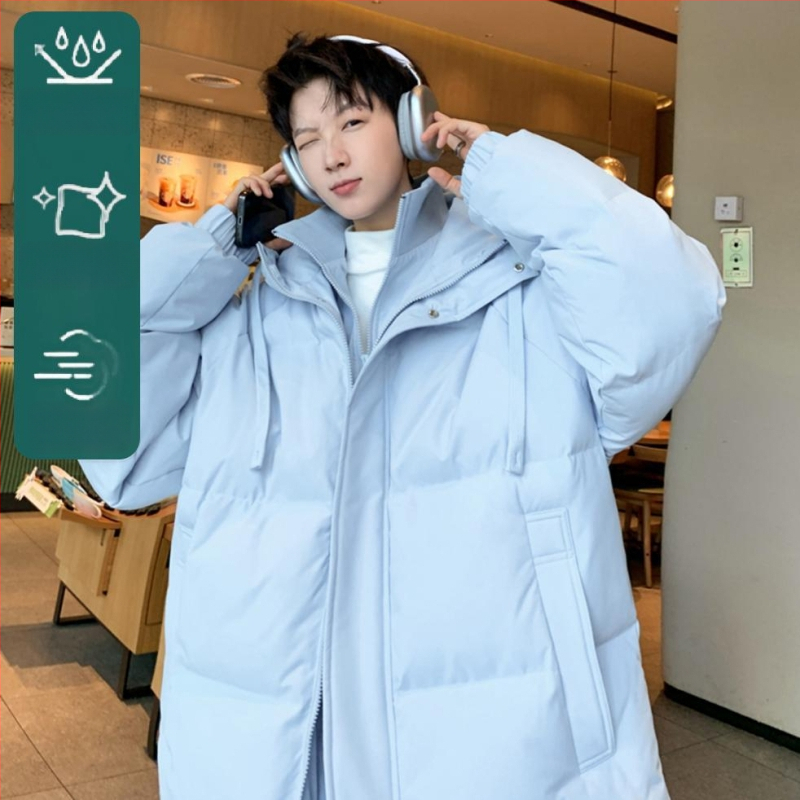 Puuvillast täidisega paksem jakk, talje lõikega, tõmblukk, kapuutsita, kaeluseta