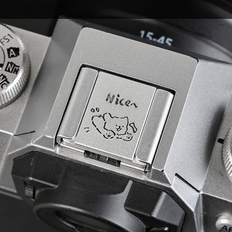 Κάλυμμα ζεστής υποδοχής κάμερας για Fuji X-T50, X-M5, X-S20, X-T30, X100V — Ανθεκτικό στη σκόνη και διακοσμητικό