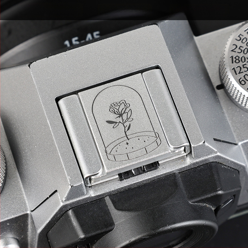 Κάλυμμα ζεστής υποδοχής κάμερας για Fuji X-T50, X-M5, X-S20, X-T30, X100V — Ανθεκτικό στη σκόνη και διακοσμητικό